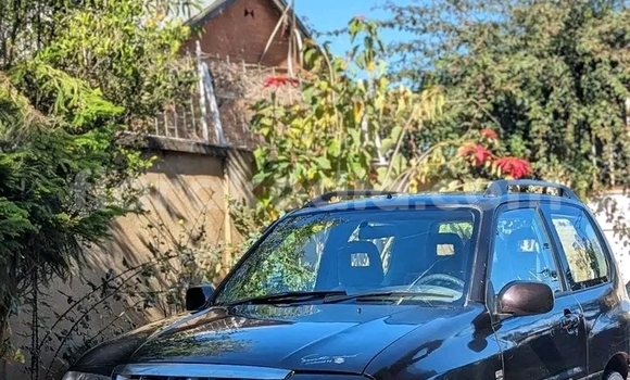 Hividy Renault 18 Hafa Car in Antananarivo in Analamanga Hividy Renault 18 Hafa Car in Antananarivo in Analamanga