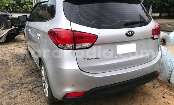 Hividy Kia Carens Hafa Car in Antananarivo in Analamanga Hividy Kia Carens Hafa Car in Antananarivo in Analamanga