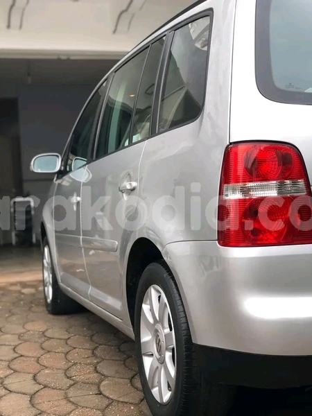 Big with watermark volkswagen bora analamanga antananarivo 8004