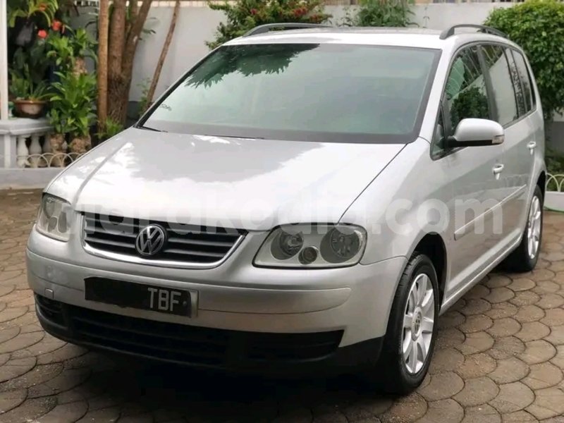 Big with watermark volkswagen bora analamanga antananarivo 8004