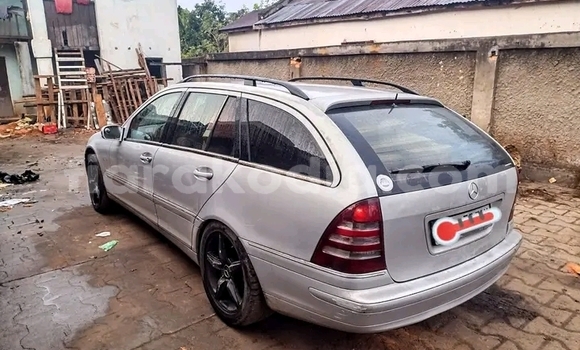 Hividy Mercedes-Benz C250 coupe Hafa Car in Antananarivo in Analamanga Hividy Mercedes-Benz C250 coupe Hafa Car in Antananarivo in Analamanga