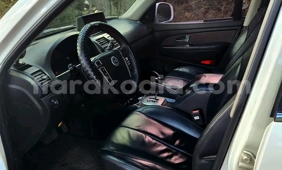 Hividy Toyota Fortuner fotsy Car in Antananarivo in Analamanga Hividy Toyota Fortuner fotsy Car in Antananarivo in Analamanga