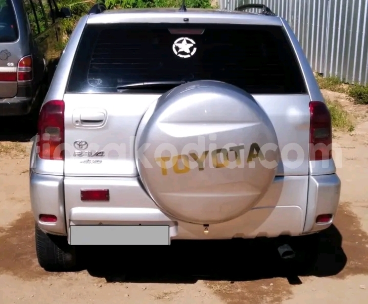 Big with watermark toyota rav4 atsimo andrefana ankazoabo 8013