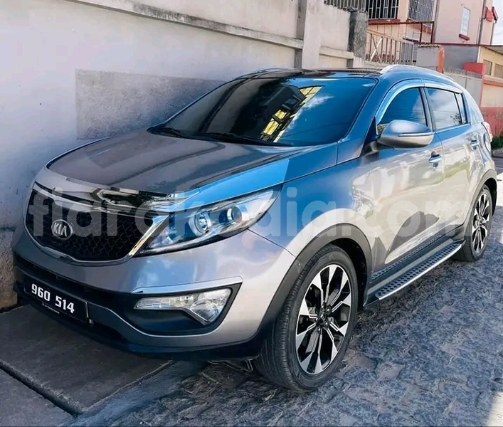 Big with watermark kia sportage analamanga antananarivo 8014