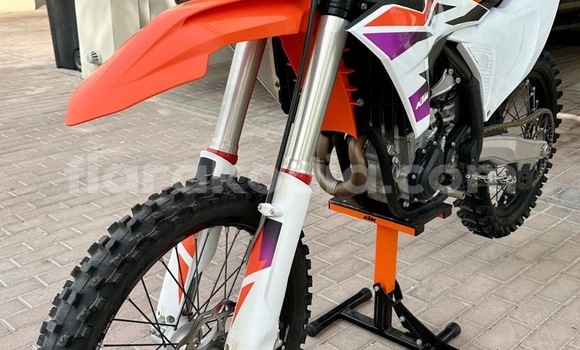 Acheter Occasion Moto KTM 450 Blanc à Ambalavao, Haute Matsiatra