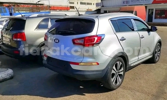 Buy Used Kia Sorento Other Car in Antananarivo in Analamanga Buy Used Kia Sorento Other Car in Antananarivo in Analamanga