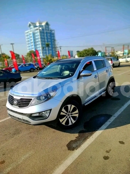 Big with watermark kia sportage melaky ambatomainty 8037