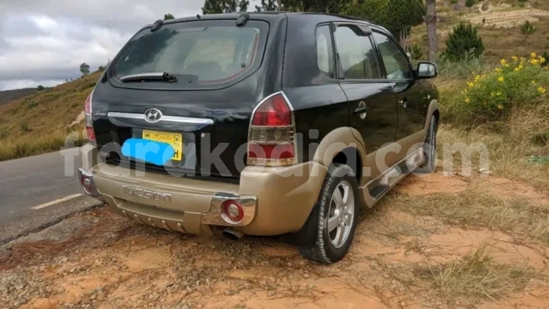 Big with watermark hyundai tucson melaky ambatomainty 8040