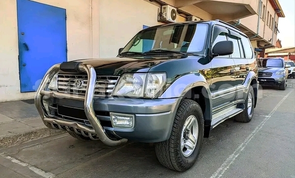 Buy Used Toyota Prado Other Car in Ambatomainty in Melaky Buy Used Toyota Prado Other Car in Ambatomainty in Melaky