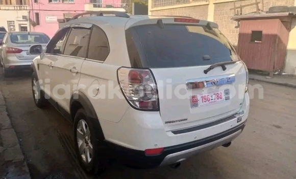 Buy Used BMW i8 White Car in Ambatomainty in Melaky Buy Used BMW i8 White Car in Ambatomainty in Melaky