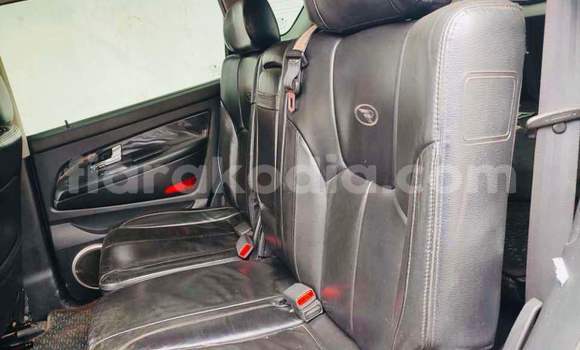 Buy Used Toyota Regius Other Car in Antananarivo in Analamanga Buy Used Toyota Regius Other Car in Antananarivo in Analamanga