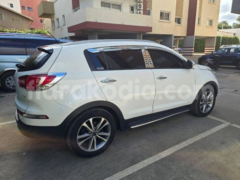 Big with watermark kia sportage toamasina andevoranto 8052