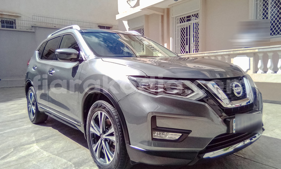 Acheter Occasion Voiture Nissan X–Trail Gris à Antananarivo, Analamanga Acheter Occasion Voiture Nissan X–Trail Gris à Antananarivo, Analamanga