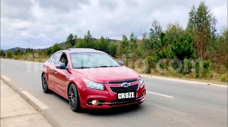 Big with watermark chevrolet cruze analamanga antananarivo 8056