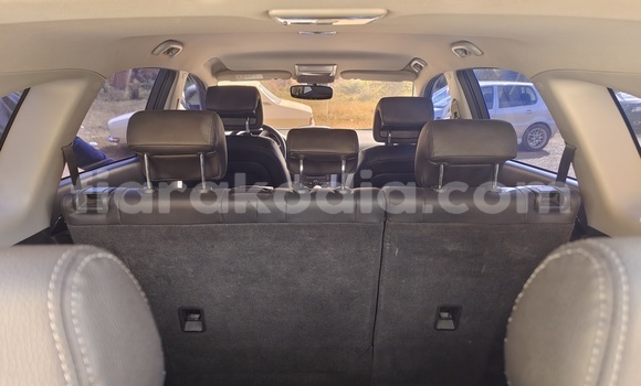 Acheter Import Voiture Chevrolet Captiva Blanc à Antananarivo, Analamanga Acheter Import Voiture Chevrolet Captiva Blanc à Antananarivo, Analamanga