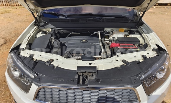 Acheter Import Voiture Chevrolet Captiva Blanc à Antananarivo, Analamanga Acheter Import Voiture Chevrolet Captiva Blanc à Antananarivo, Analamanga