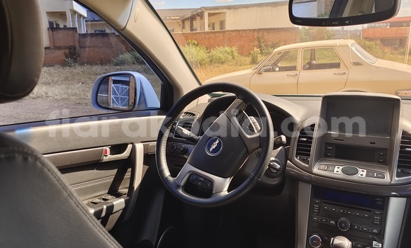 Acheter Import Voiture Chevrolet Captiva Blanc à Antananarivo, Analamanga Acheter Import Voiture Chevrolet Captiva Blanc à Antananarivo, Analamanga