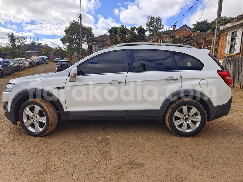 Big with watermark chevrolet captiva analamanga antananarivo 8059