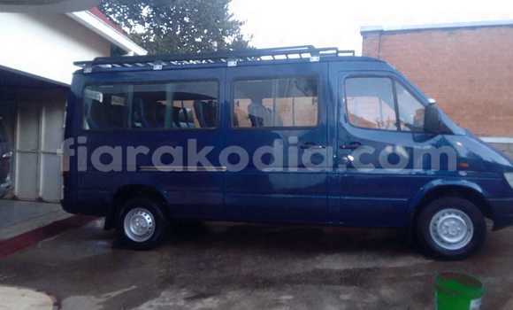 Acheter Occasion Voiture Mercedes Viano Bleu à Antananarivo, Analamanga