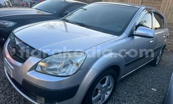 Buy Used Hyundai Santa Fe Other Car in Ambatondrazaka in Alaotra-Mangoro Buy Used Hyundai Santa Fe Other Car in Ambatondrazaka in Alaotra-Mangoro