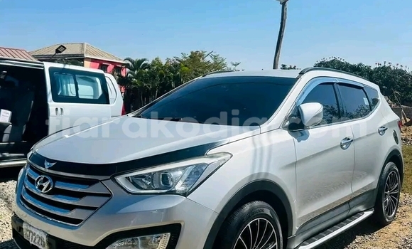 Buy Used Hyundai Santa Fe Other Car in Ambatondrazaka in Alaotra-Mangoro Buy Used Hyundai Santa Fe Other Car in Ambatondrazaka in Alaotra-Mangoro