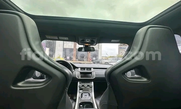 Buy Used Range Rover Evoque White Car in Ambatomainty in Melaky Buy Used Range Rover Evoque White Car in Ambatomainty in Melaky