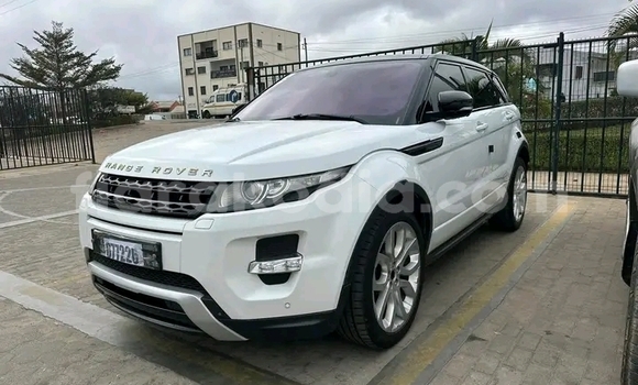 Buy Used Range Rover Evoque White Car in Ambatomainty in Melaky Buy Used Range Rover Evoque White Car in Ambatomainty in Melaky