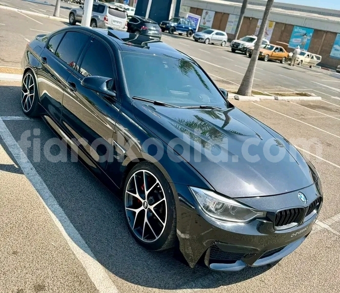 Big with watermark bmw 2 series analamanga antananarivo 8070