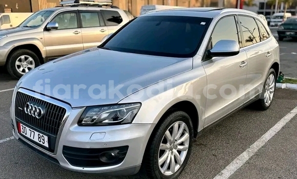 Acheter Occasion Voiture Audi Q5 Gris à Ambatomainty , Melaky Acheter Occasion Voiture Audi Q5 Gris à Ambatomainty , Melaky