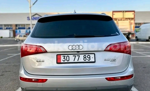 Acheter Occasion Voiture Audi Q5 Beige à Ambatondrazaka, Alaotra-Mangoro Acheter Occasion Voiture Audi Q5 Beige à Ambatondrazaka, Alaotra-Mangoro
