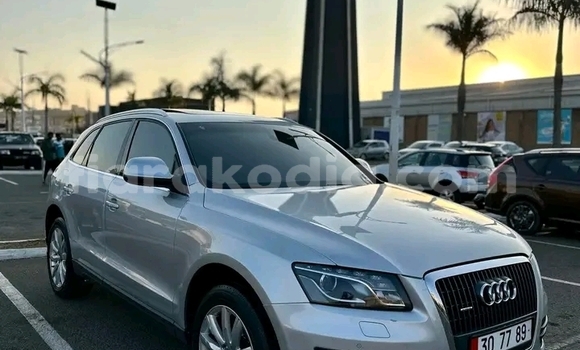 Acheter Occasion Voiture Audi Q5 Beige à Ambatondrazaka, Alaotra-Mangoro Acheter Occasion Voiture Audi Q5 Beige à Ambatondrazaka, Alaotra-Mangoro