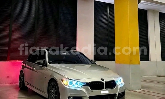 Acheter Occasion Voiture BMW 2-Series Autre à Ambatomainty , Melaky Acheter Occasion Voiture BMW 2-Series Autre à Ambatomainty , Melaky