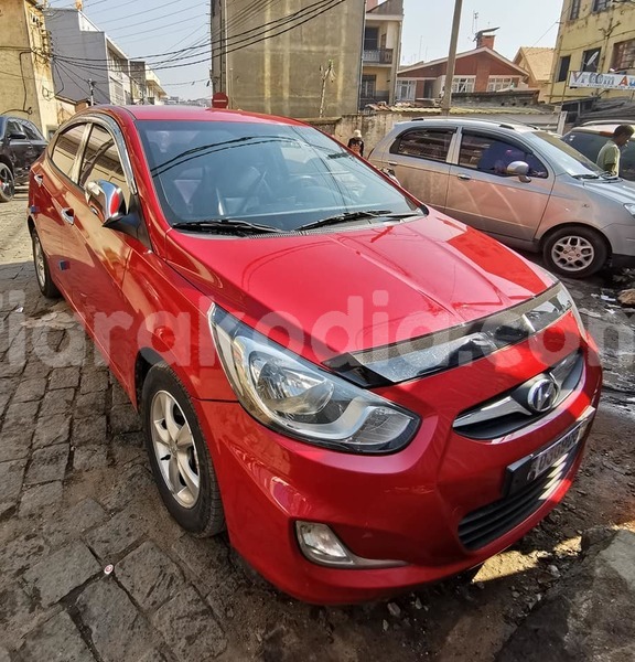 Big with watermark hyundai accent mahajanga ambato boina 8091