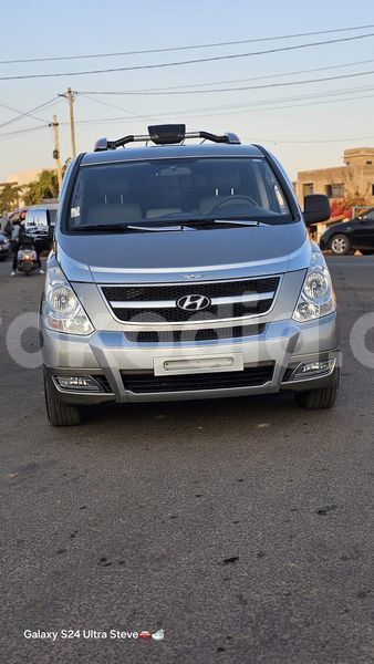 Big with watermark hyundai grand starex haute matsiatra ambalavao 8099