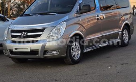 Acheter Occasion Voiture Hyundai Grand Starex Autre à Ambalavao, Haute Matsiatra Acheter Occasion Voiture Hyundai Grand Starex Autre à Ambalavao, Haute Matsiatra
