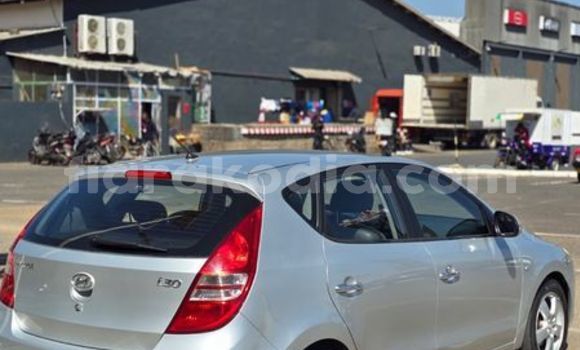 Acheter Occasion Voiture Tatra 77 Autre à Antananarivo, Analamanga Acheter Occasion Voiture Tatra 77 Autre à Antananarivo, Analamanga