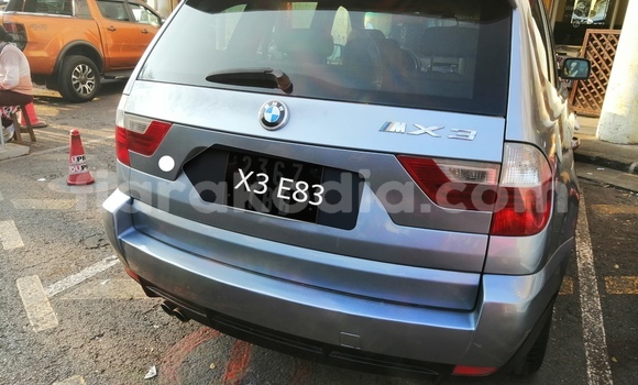 Acheter Occasion Voiture BMW X3 Gris à Antananarivo, Analamanga Acheter Occasion Voiture BMW X3 Gris à Antananarivo, Analamanga