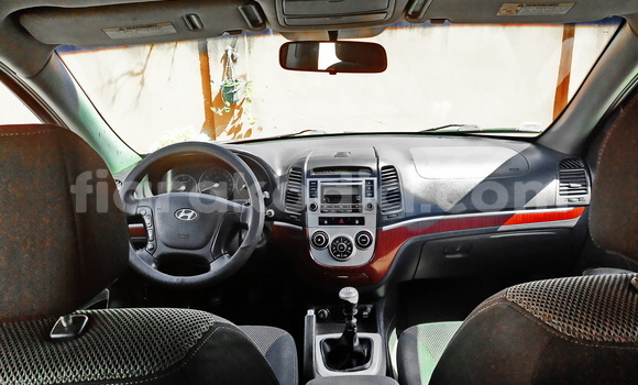 Acheter Occasion Voiture Hyundai Santa Fe Gris à Antananarivo, Analamanga Acheter Occasion Voiture Hyundai Santa Fe Gris à Antananarivo, Analamanga