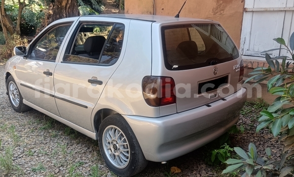 Hividy Volkswagen Polo Silver Car in Antananarivo in Analamanga Hividy Volkswagen Polo Silver Car in Antananarivo in Analamanga
