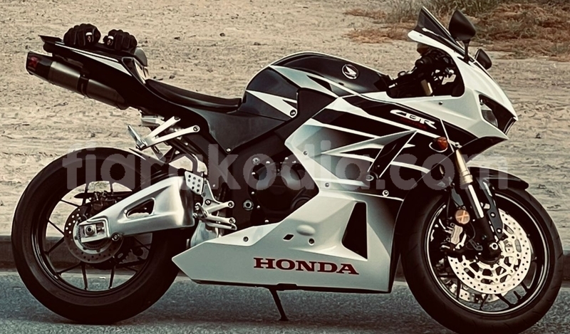 Big with watermark honda cbr haute matsiatra ambalavao 8135