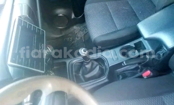 Acheter Occasion Voiture Toyota Hiluxe Revo Blanc à Antananarivo, Analamanga Acheter Occasion Voiture Toyota Hiluxe Revo Blanc à Antananarivo, Analamanga