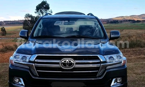 Acheter Occasion Voiture Toyota Land Cruiser Bleu à Antananarivo, Analamanga Acheter Occasion Voiture Toyota Land Cruiser Bleu à Antananarivo, Analamanga