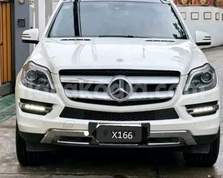 Big with watermark mercedes benz gl class analamanga antananarivo 8149