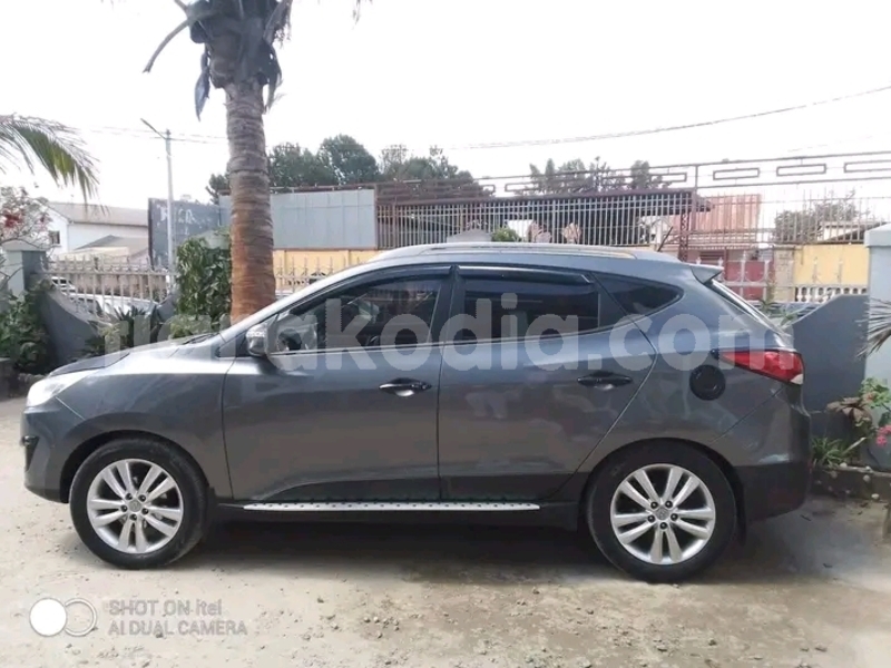 Big with watermark hyundai tucson analamanga anjozorobe 8154