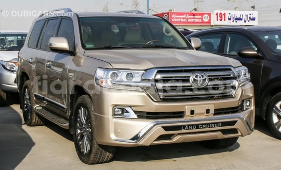 Hividy Toyota Land Cruiser Hafa Car in Import - Dubai in Diana Hividy Toyota Land Cruiser Hafa Car in Import - Dubai in Diana