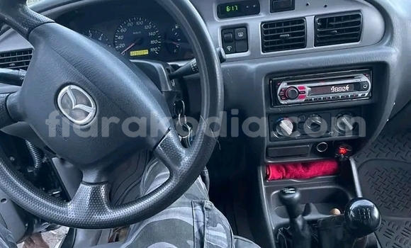 Acheter Occasion Voiture Mazda CX-5 Autre à Ambatondrazaka, Alaotra-Mangoro Acheter Occasion Voiture Mazda CX-5 Autre à Ambatondrazaka, Alaotra-Mangoro