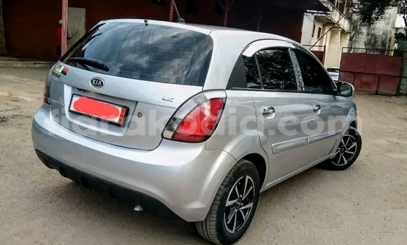 Acheter Occasion Voiture Kia Pride Autre à Anosibe An'ala, Alaotra-Mangoro Acheter Occasion Voiture Kia Pride Autre à Anosibe An'ala, Alaotra-Mangoro