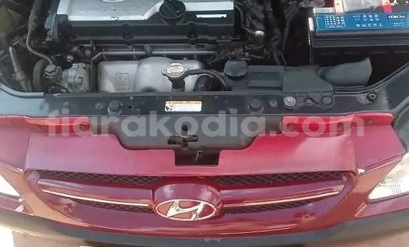 Acheter Occasion Voiture Hyundai Getz Rouge à Ambovombe, Androy Acheter Occasion Voiture Hyundai Getz Rouge à Ambovombe, Androy