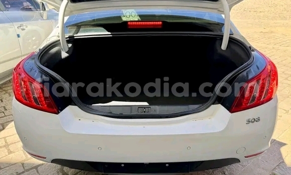 Hividy Peugeot 508 fotsy Car in Andevoranto in Toamasina