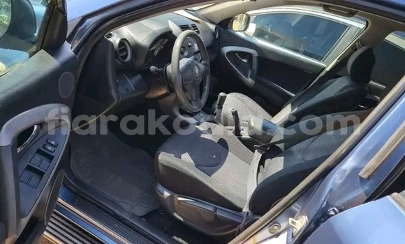 Buy Used Toyota RAV4 Other Car in Antananarivo in Analamanga Buy Used Toyota RAV4 Other Car in Antananarivo in Analamanga